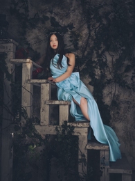 Black Ivy Silhouette 