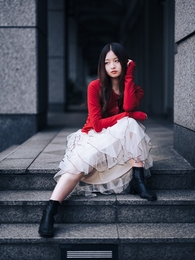 She Will Not Go Deeper 