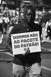 Contra o Pacote Laboral... 