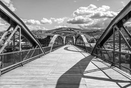 PONTE PEDONAL DA RÉGUA 
