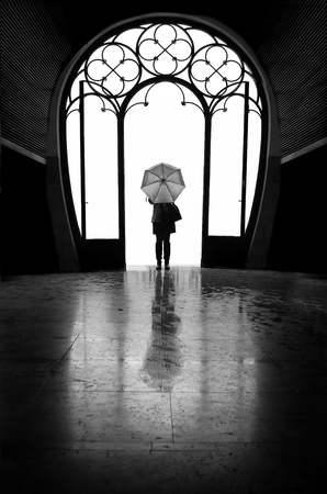 It's raining again 