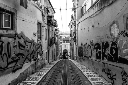 BAIRRO TÍPICO DE LISBOA 